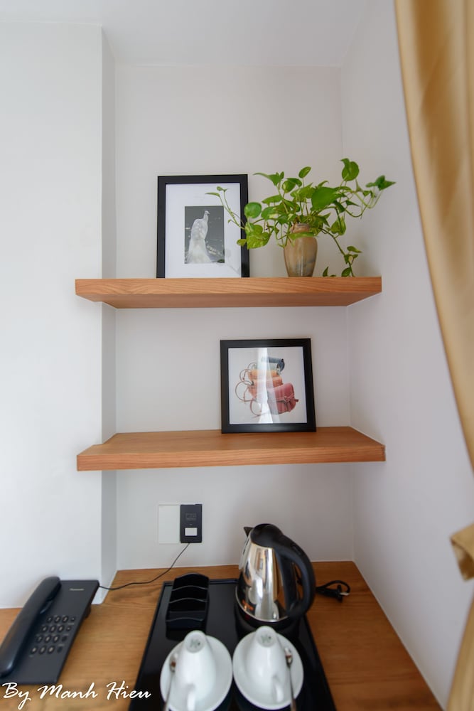 Mojzo Inn Boutique 50/50