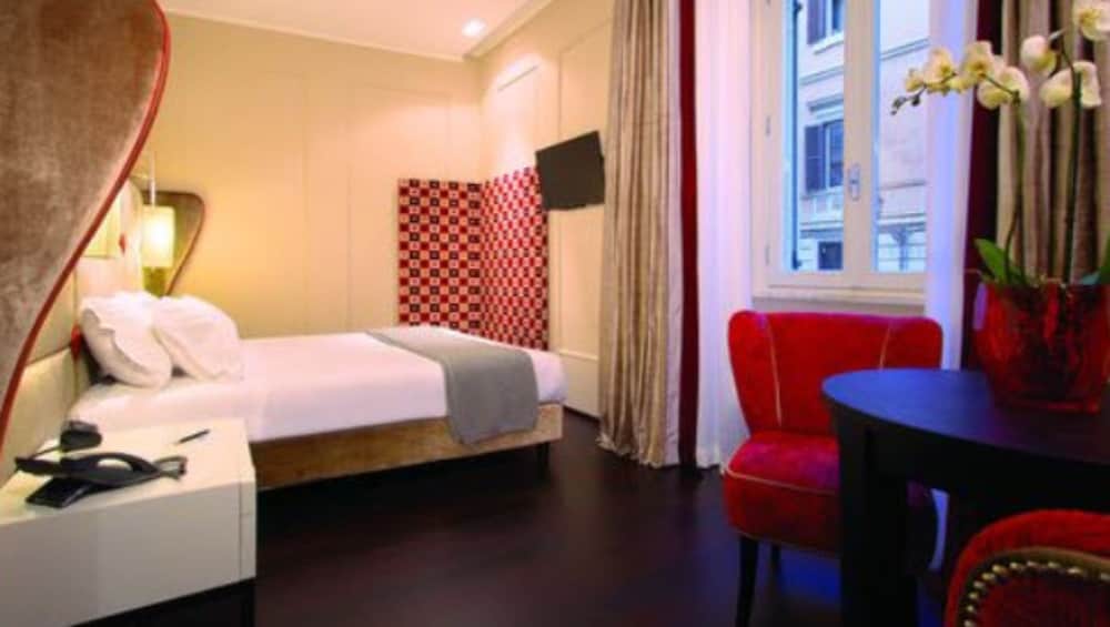 Stendhal Luxury Suites 14/39