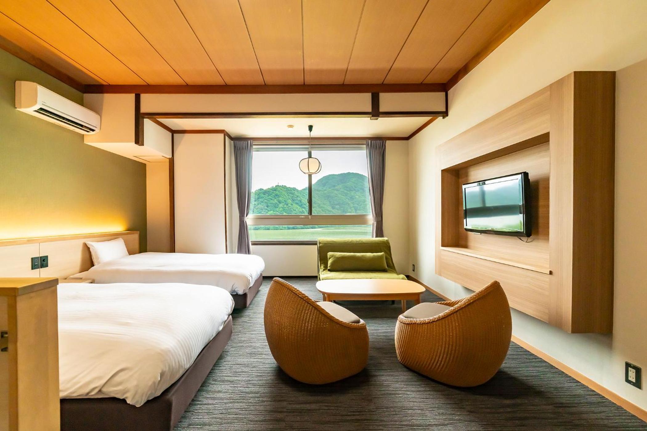 Superior, Twin Beds, Riverside، Oedo Onsen Monogatari Kinosaki Onsen Kinosaki 7/8