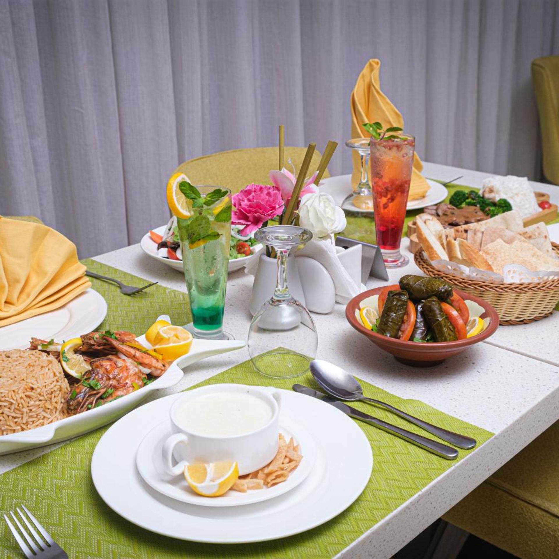 فندق تاج الورود(Taj Alworood Hotel) 33/43
