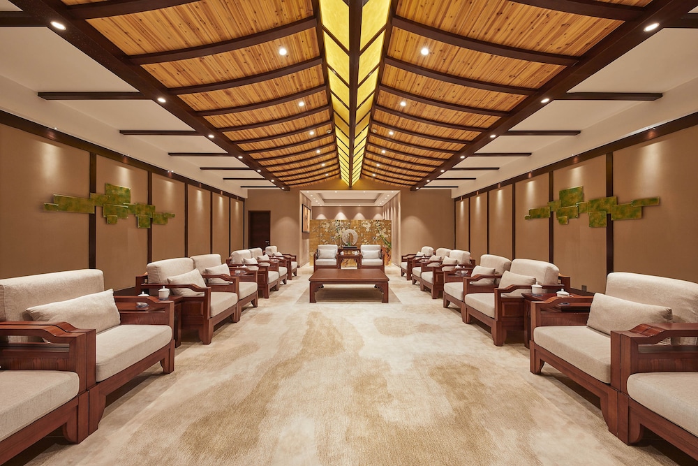 FOUR POINTS BY SHERATON DANZHOU 36/43