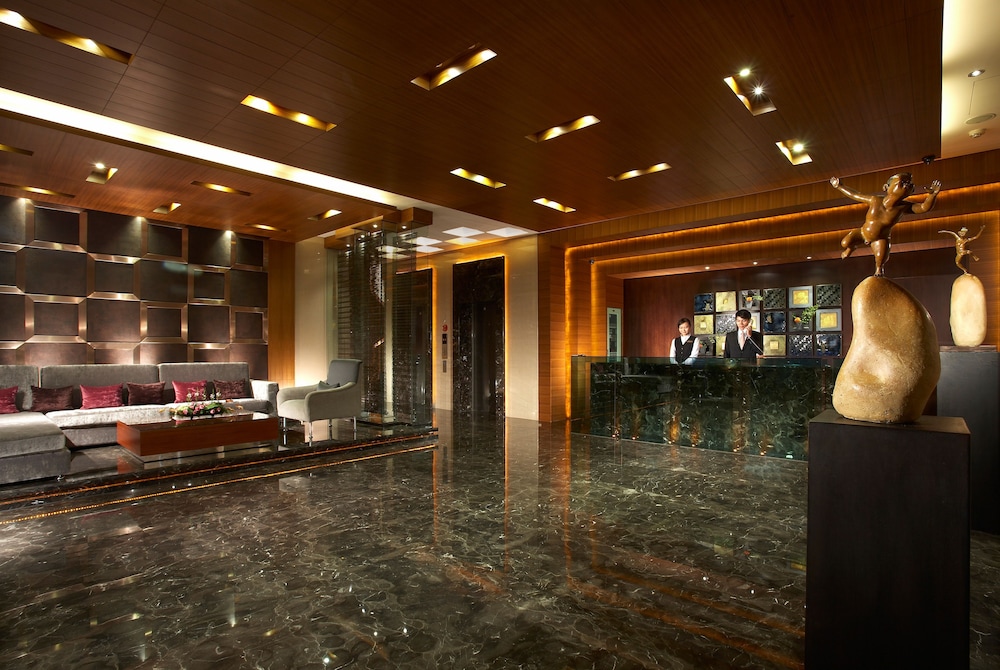 Roumei Boutique Taipei 10/69