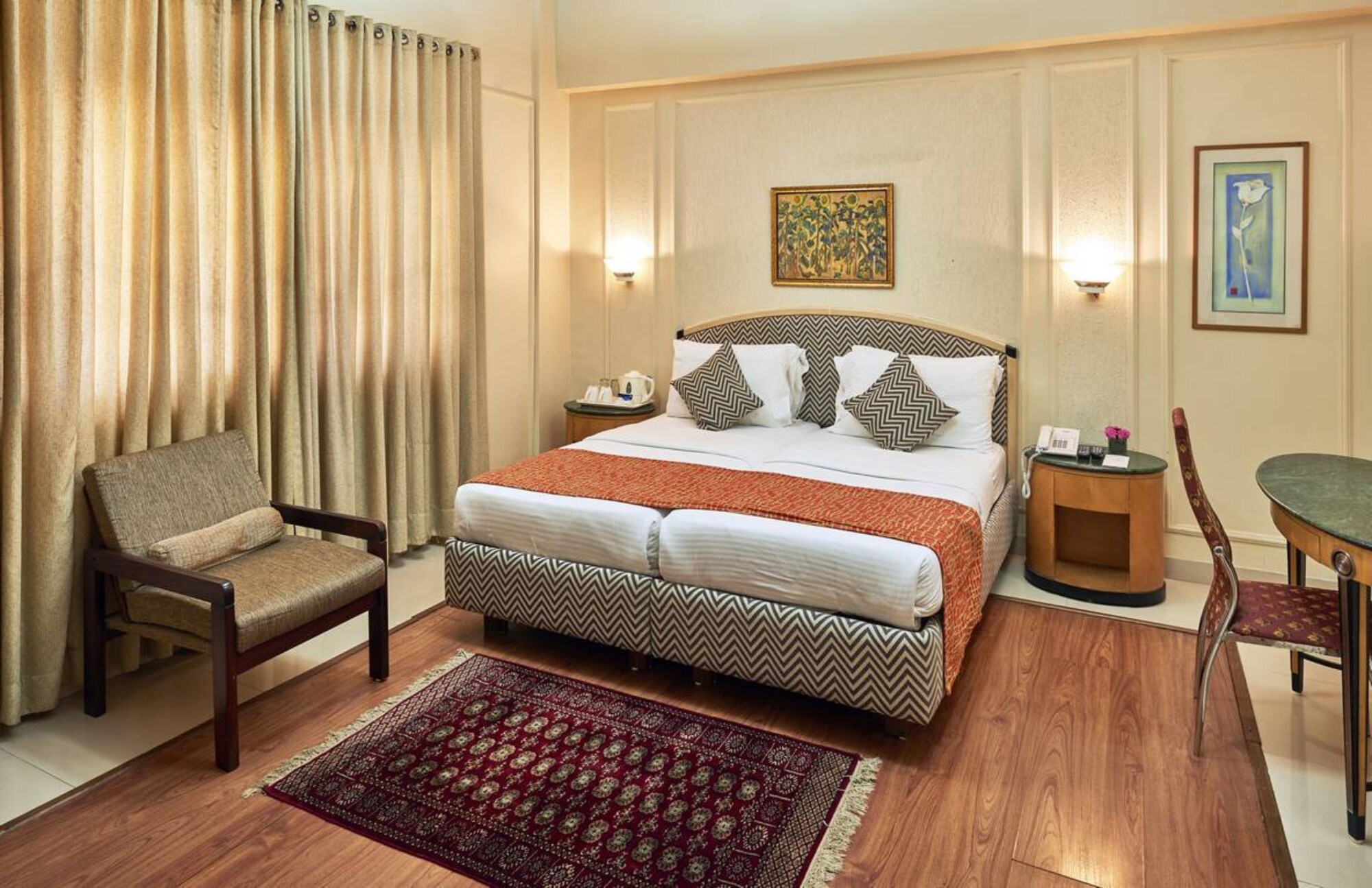 EXECUTIVE, SINGLE, SINGLE BED