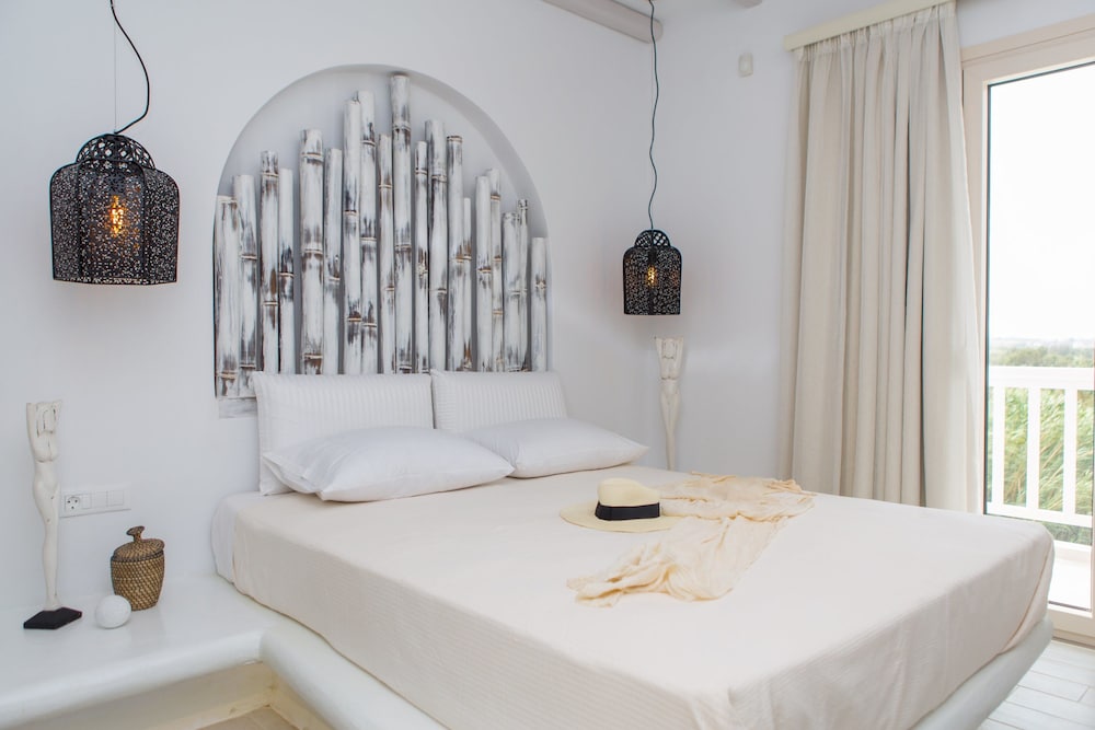 Naxian Lounge Villas 9/50