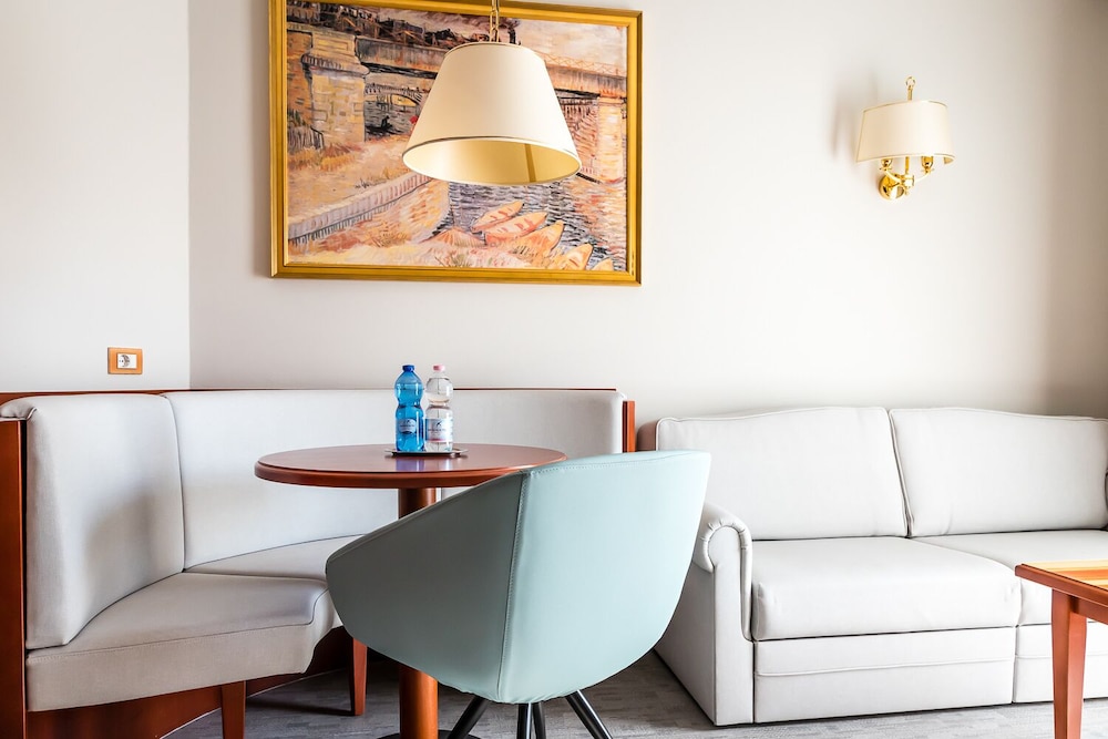 Mediterranee Family Hotel Spa 38/50