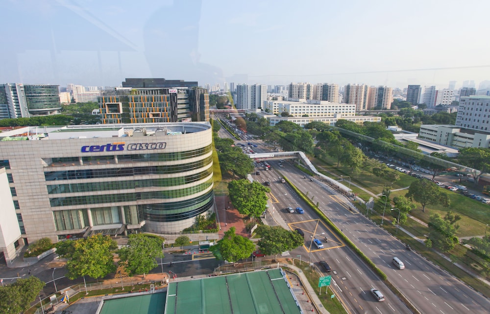 Aqueen Hotel Paya Lebar 3/32