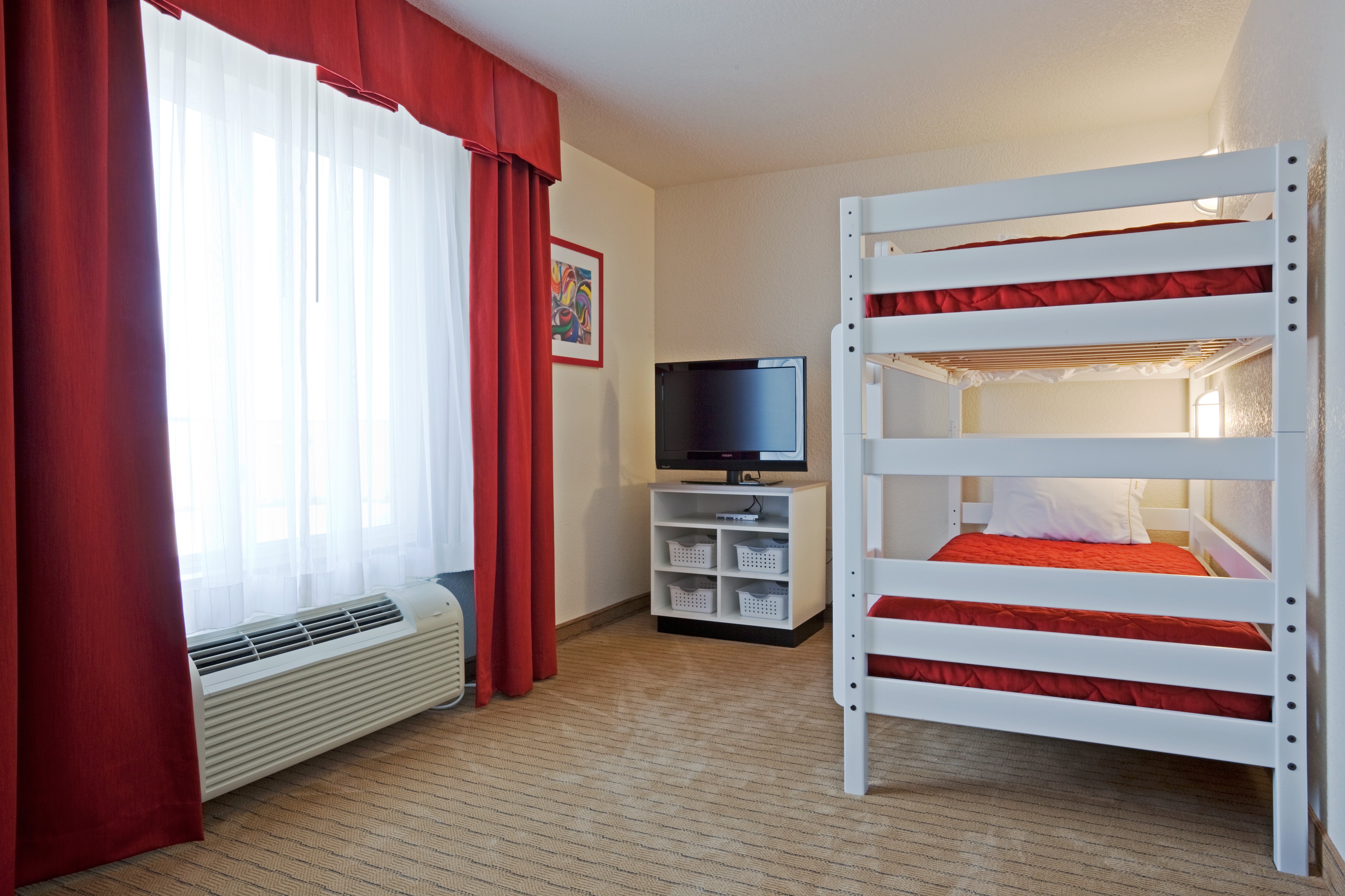 Holiday Inn Express Hotel And Suites Antigo 46/61
