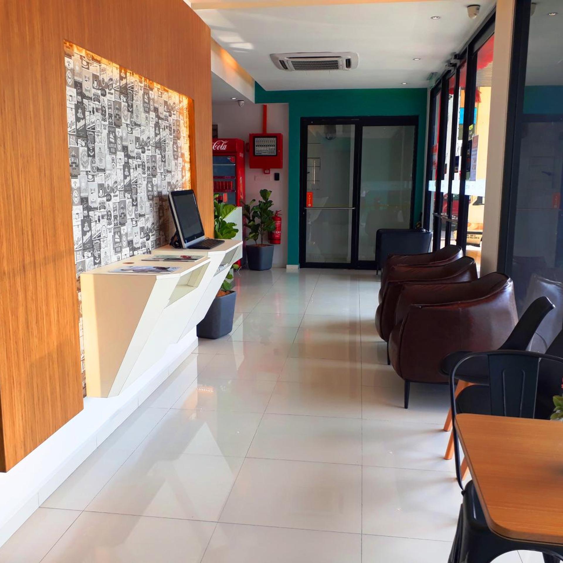 Sovotel Boutique Hotel at Uptown 101 8/57
