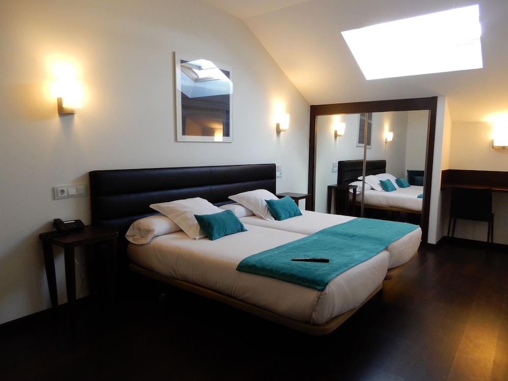 Room, Attic