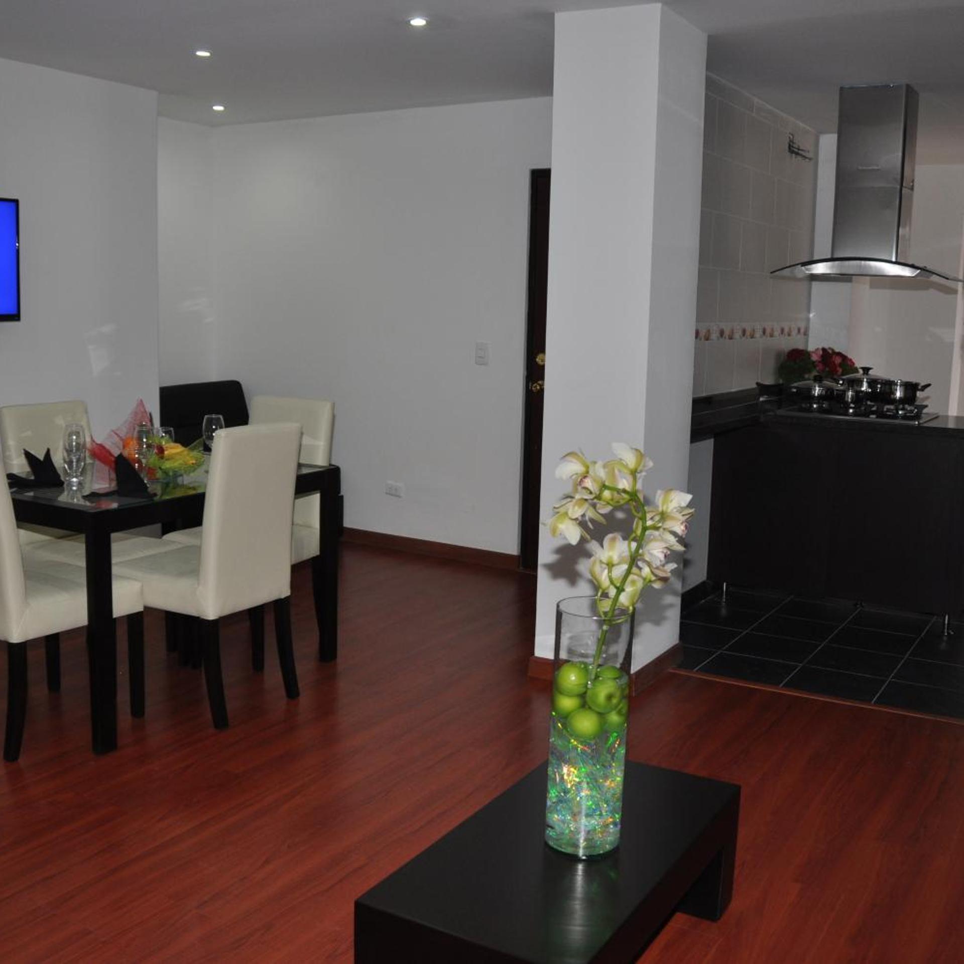 Apartasuites Plaza Modelia 26/40