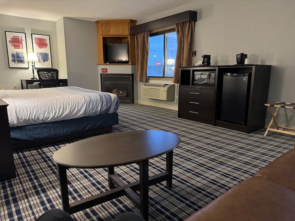 AmericInn by Wyndham Ames 22/49