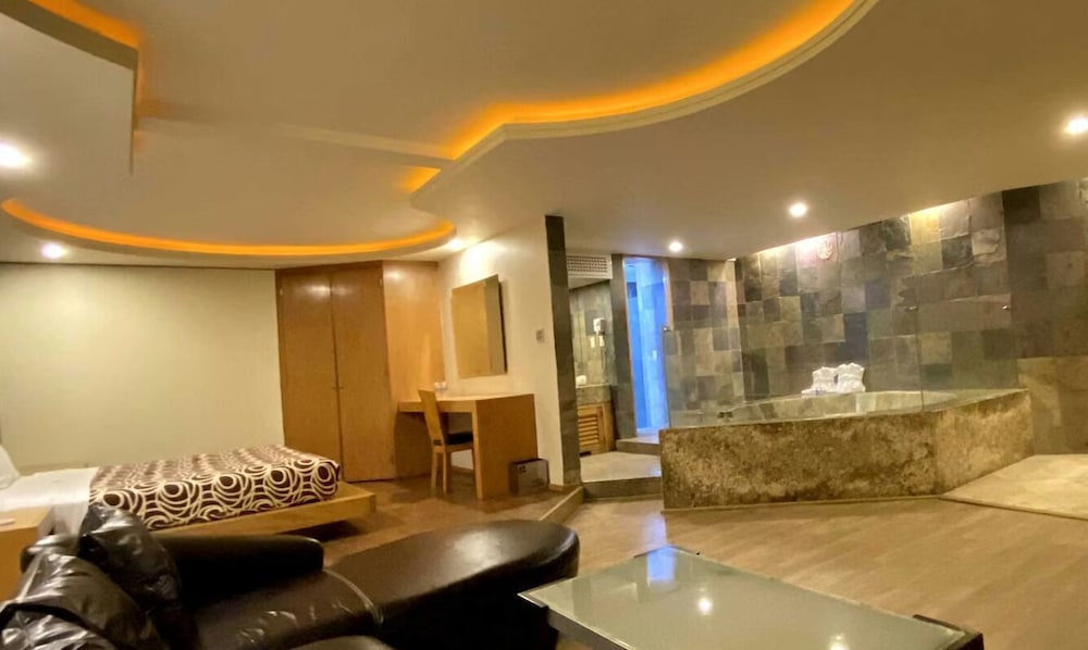 Hotel Lord 62/62