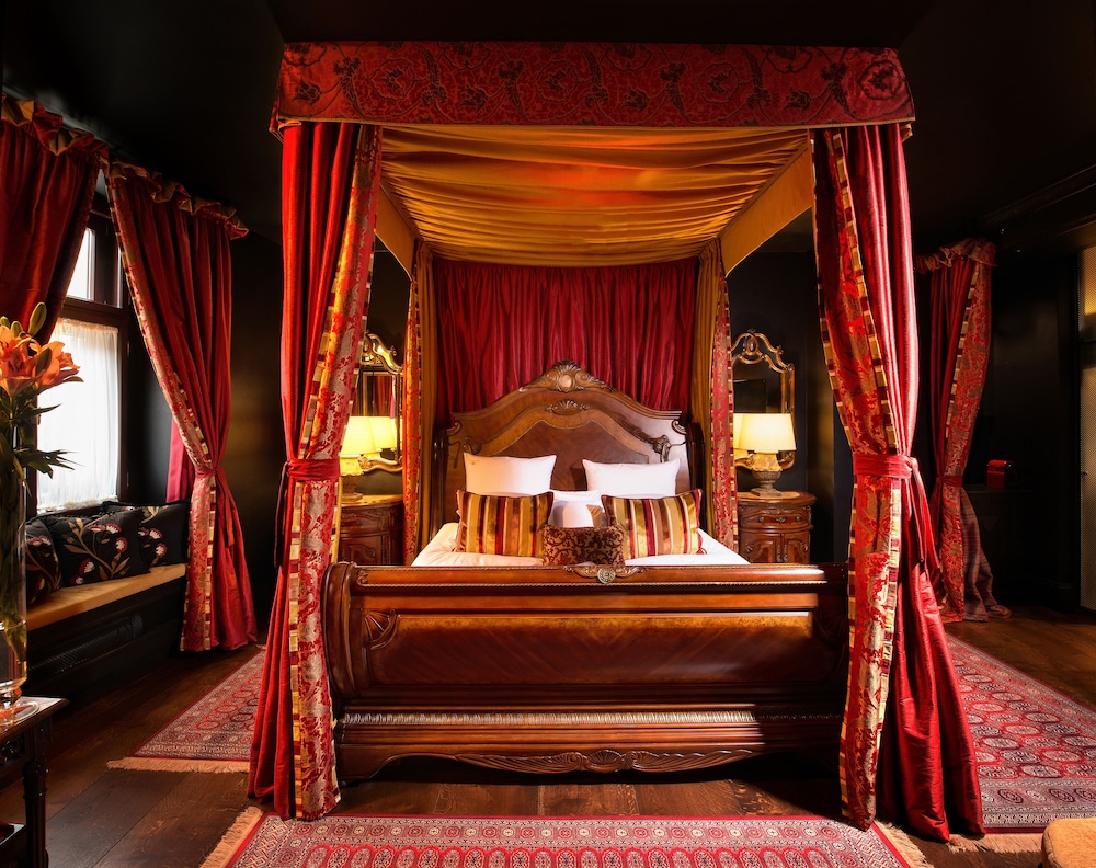 ROYAL, LUXURY, APARTMENT
