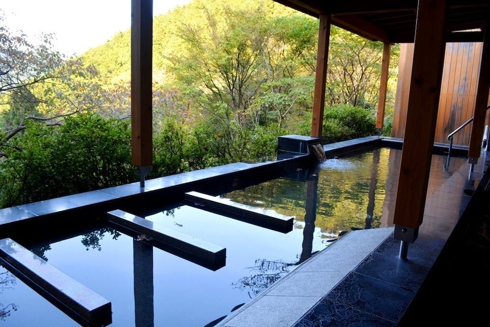 Livemax Resort Atami Forest 25/59