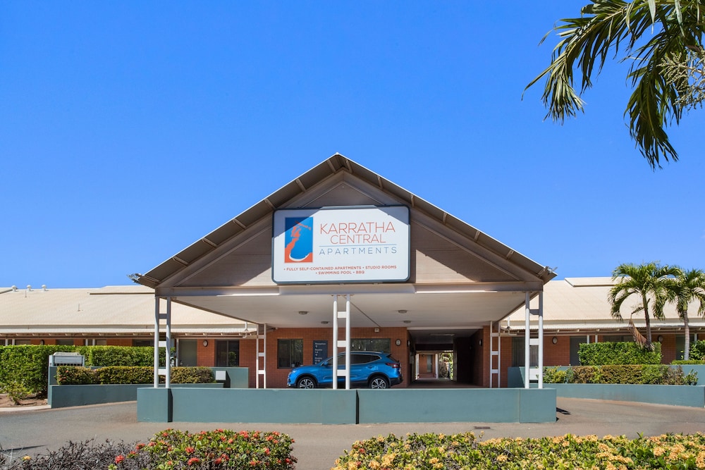 Karratha Central Apartments 1/26