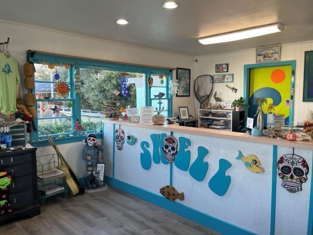 Swell Motel 9/58