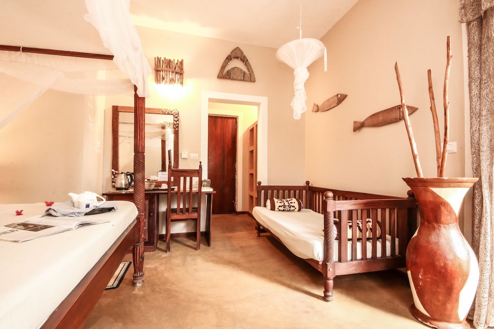 Sahari Zanzibar 30/81