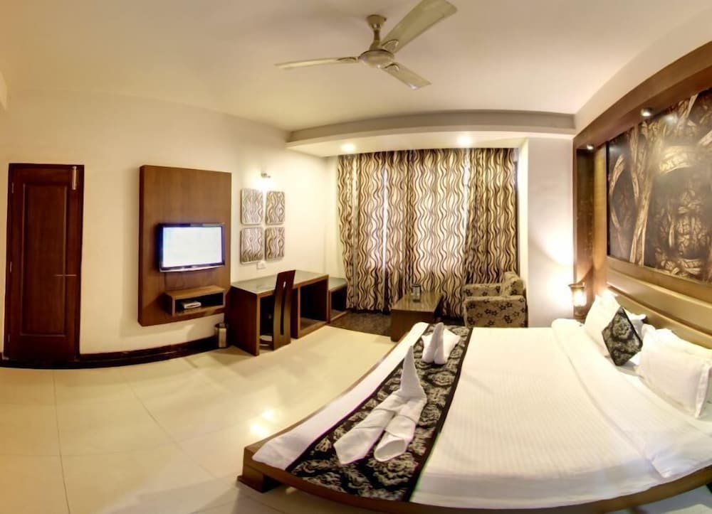 NAMASKAR RESIDENCY 7/19