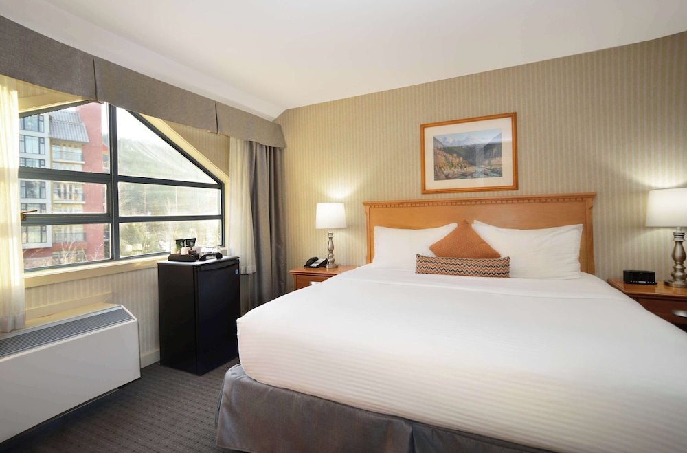 Listel Whistler Hotel 17/62