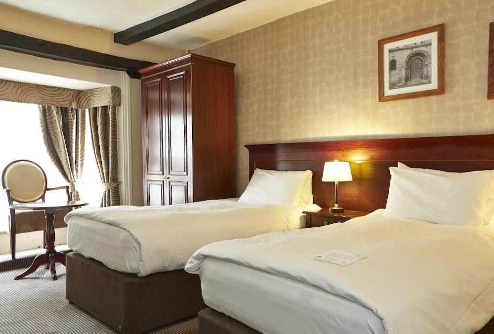 The George Hotel 12/57