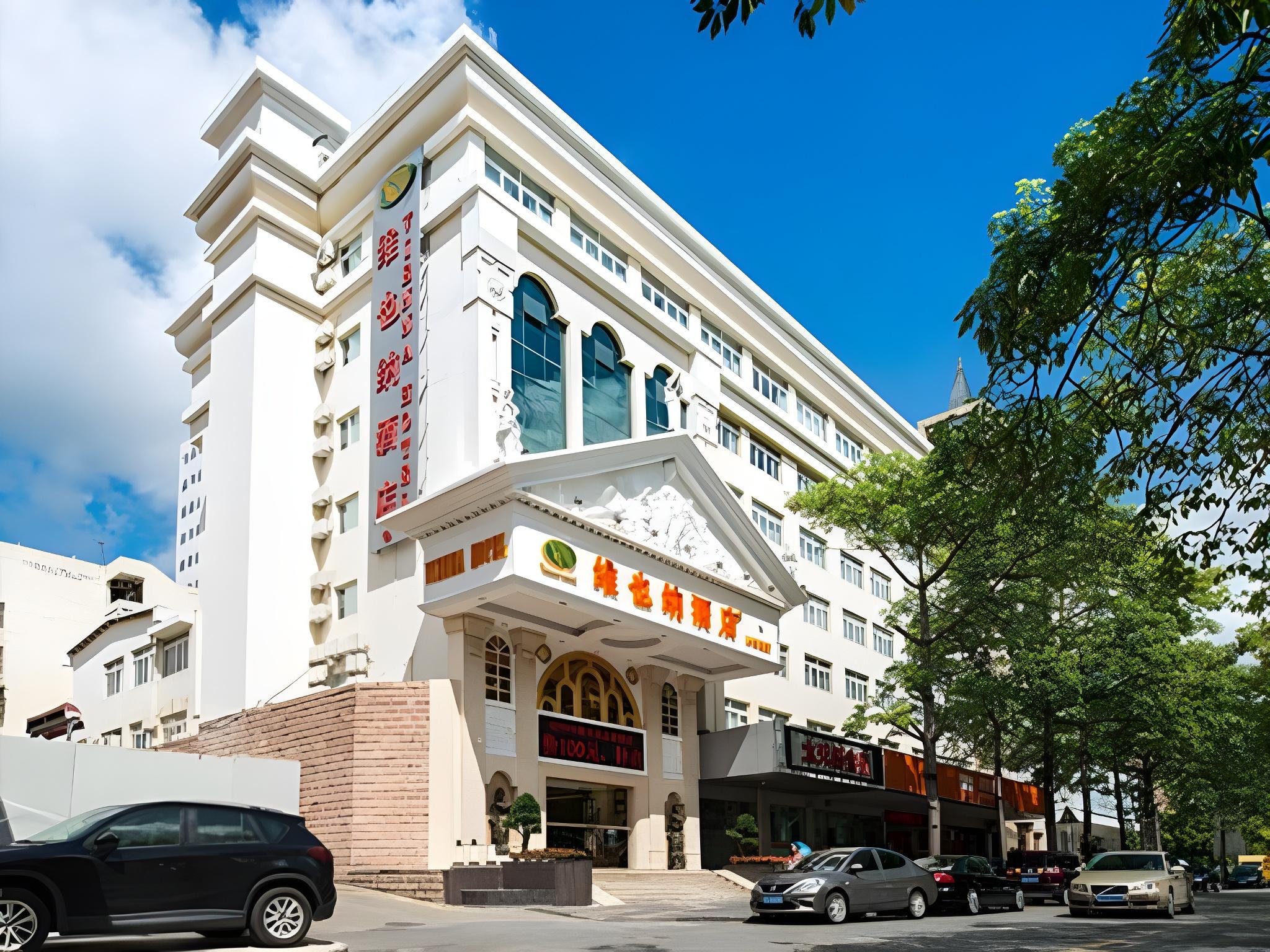 Viennahotel Shenzhen Futian Bagua Road 15/20