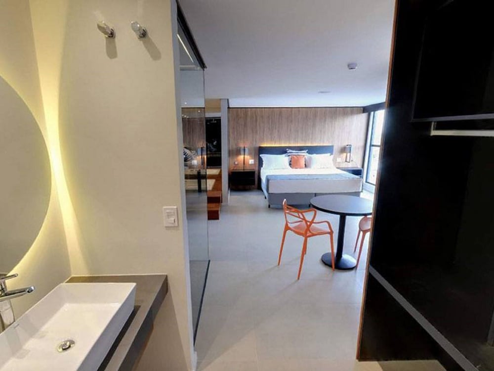 BEST GUEST HOTEL 61/72