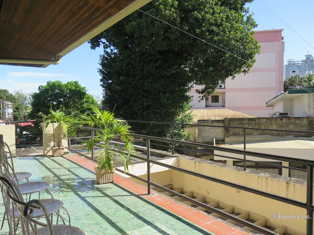 Vacation Hotel Cebu 31/33