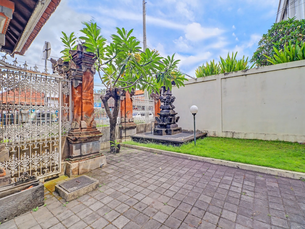 Hotel Nuansa Indah 21/23