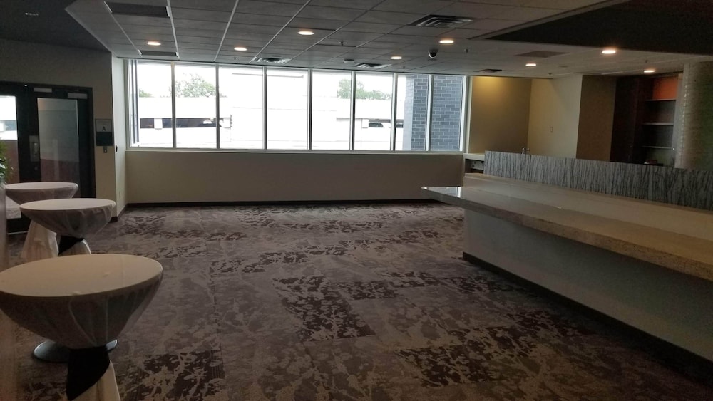 Canad Inns Destination Centre Health Sciences Centre 35/44
