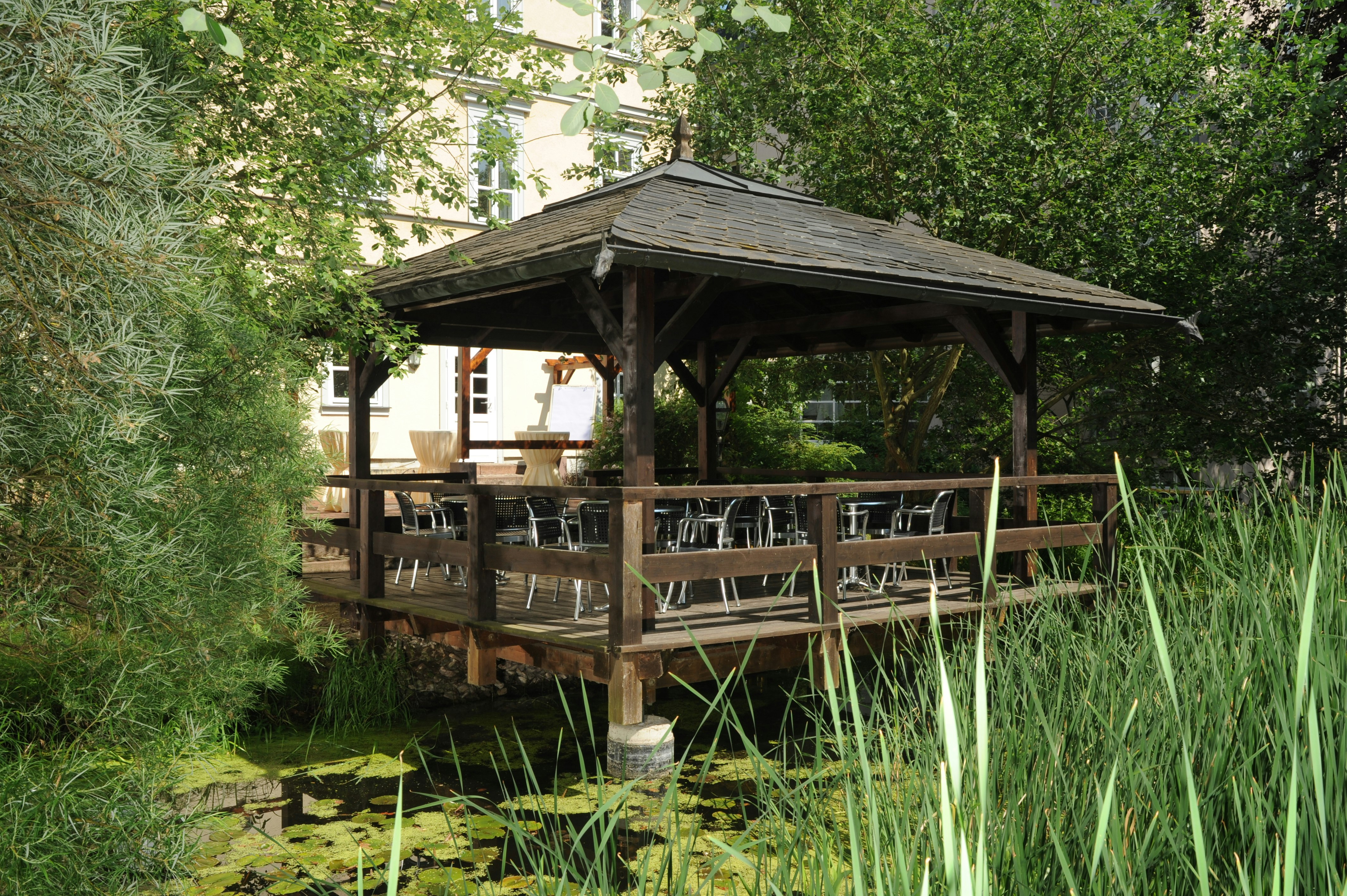 TOP Hotel am Schlosspark 48/54