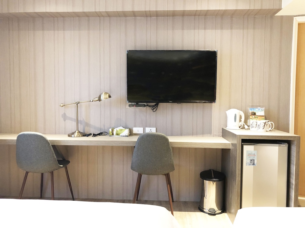 Kindness Hotel Lio He Ye Shi 41/50