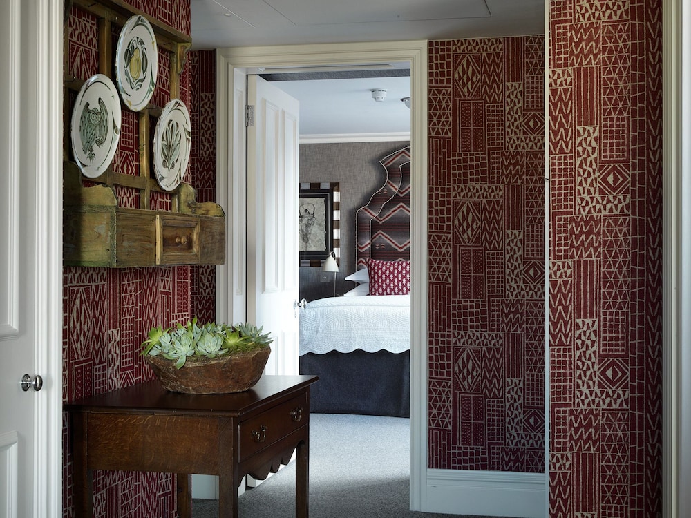 Haymarket Hotel 5/61