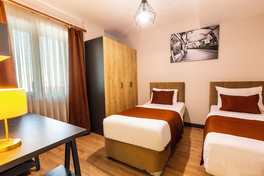 North Star Hotel 22/43