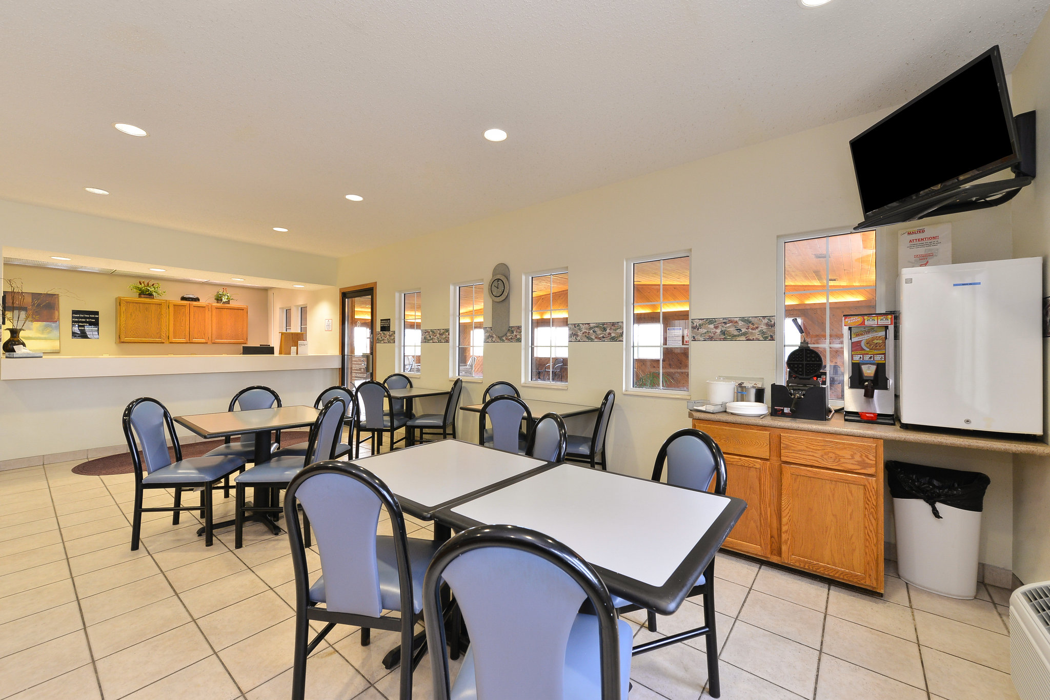 Americas Best Value Inn & Suites Stuart 35/39
