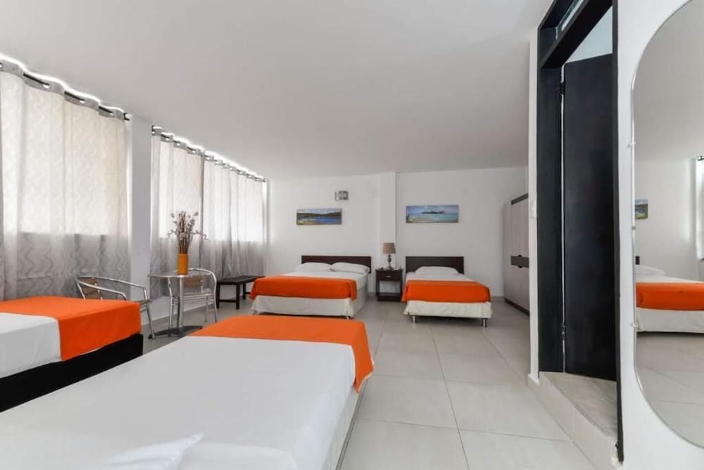 Hotel Verde Mar 16/34
