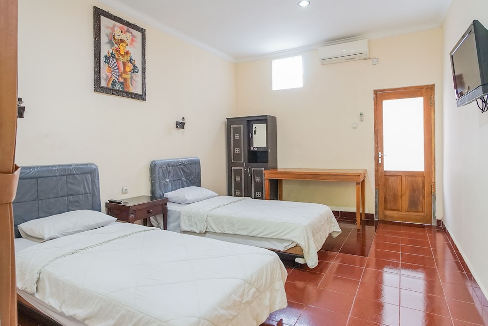 Mahendra Beach Inn 20/41