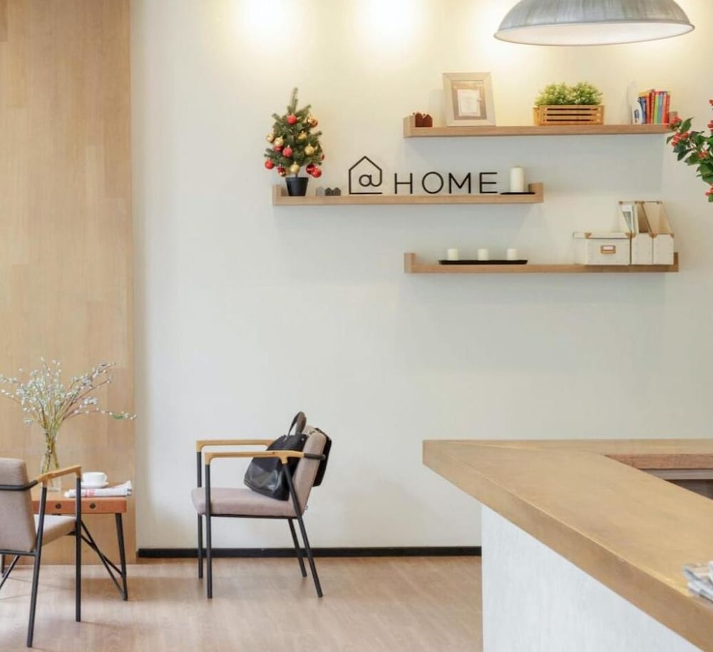 @Home Residence 39/49