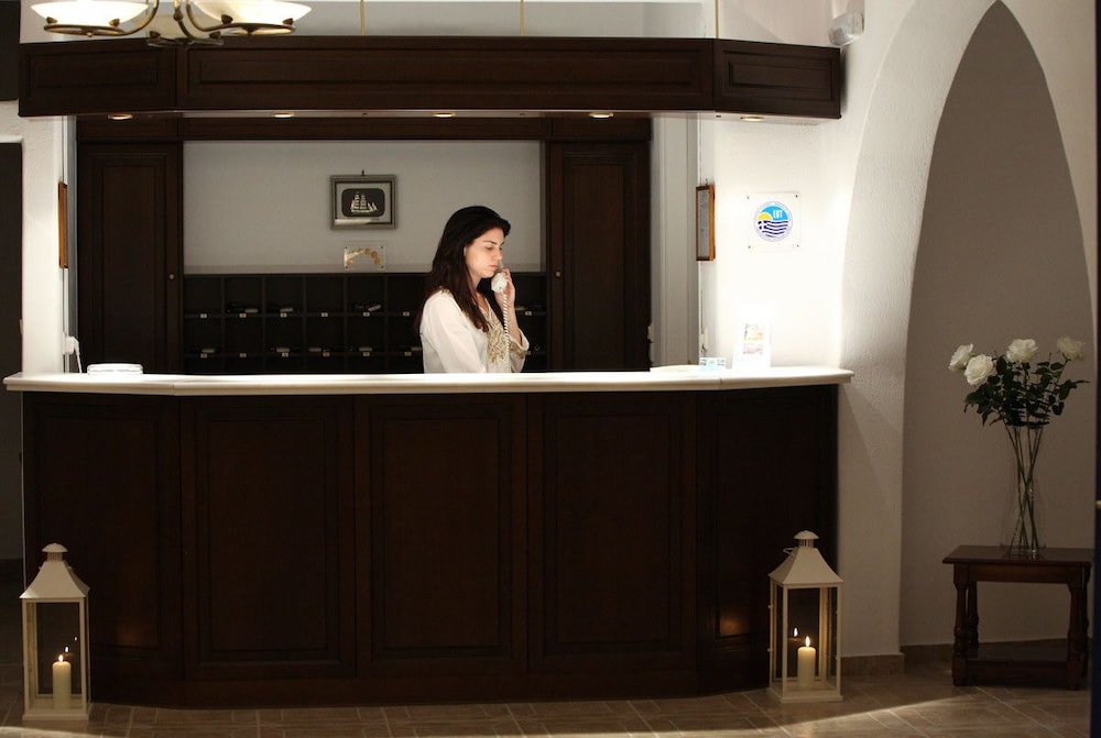 Paros Inn Hotel 7/50