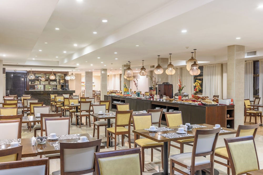 Exe Hotel Cataratas 49/64
