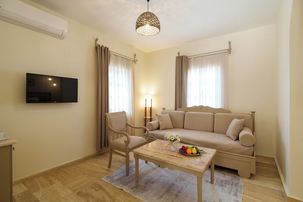 Manzara Boutique Hotel 51/71