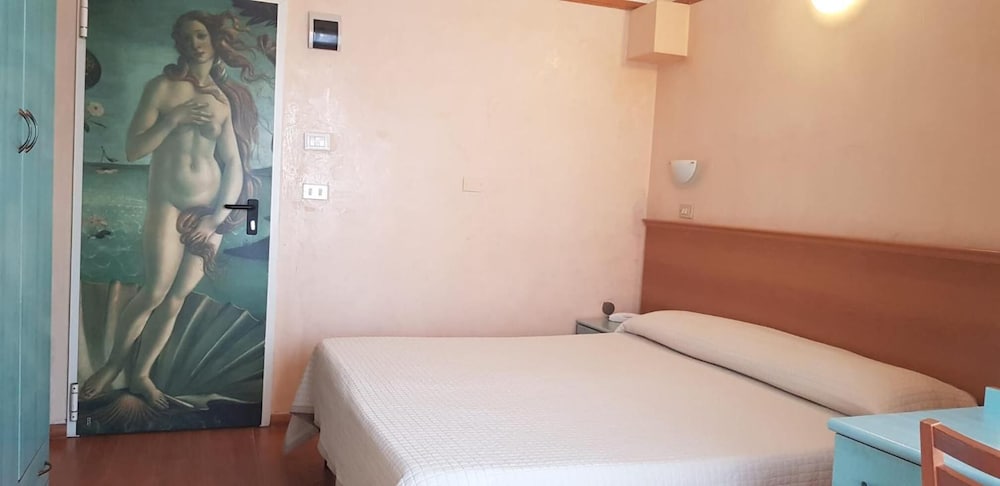 Hotel Britannia 26/73