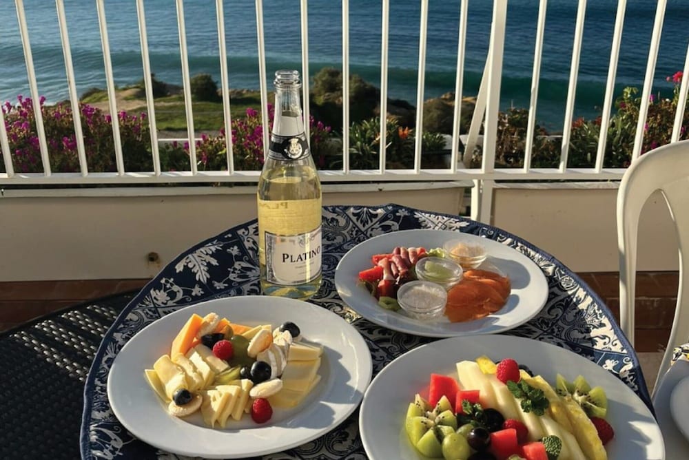 Monicca Collection Suites and Residences 61/74