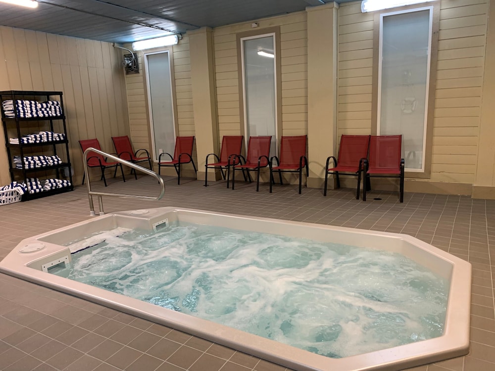 swimming pool spa