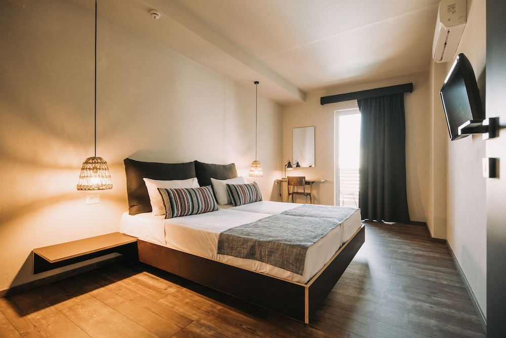 Cooks Club Hersonissos - Adults Only 16/50