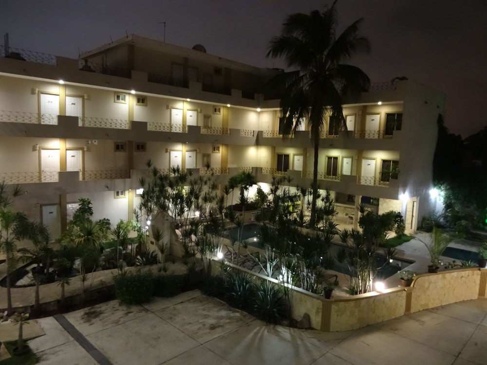 Hotel Mediterraneo 11/42