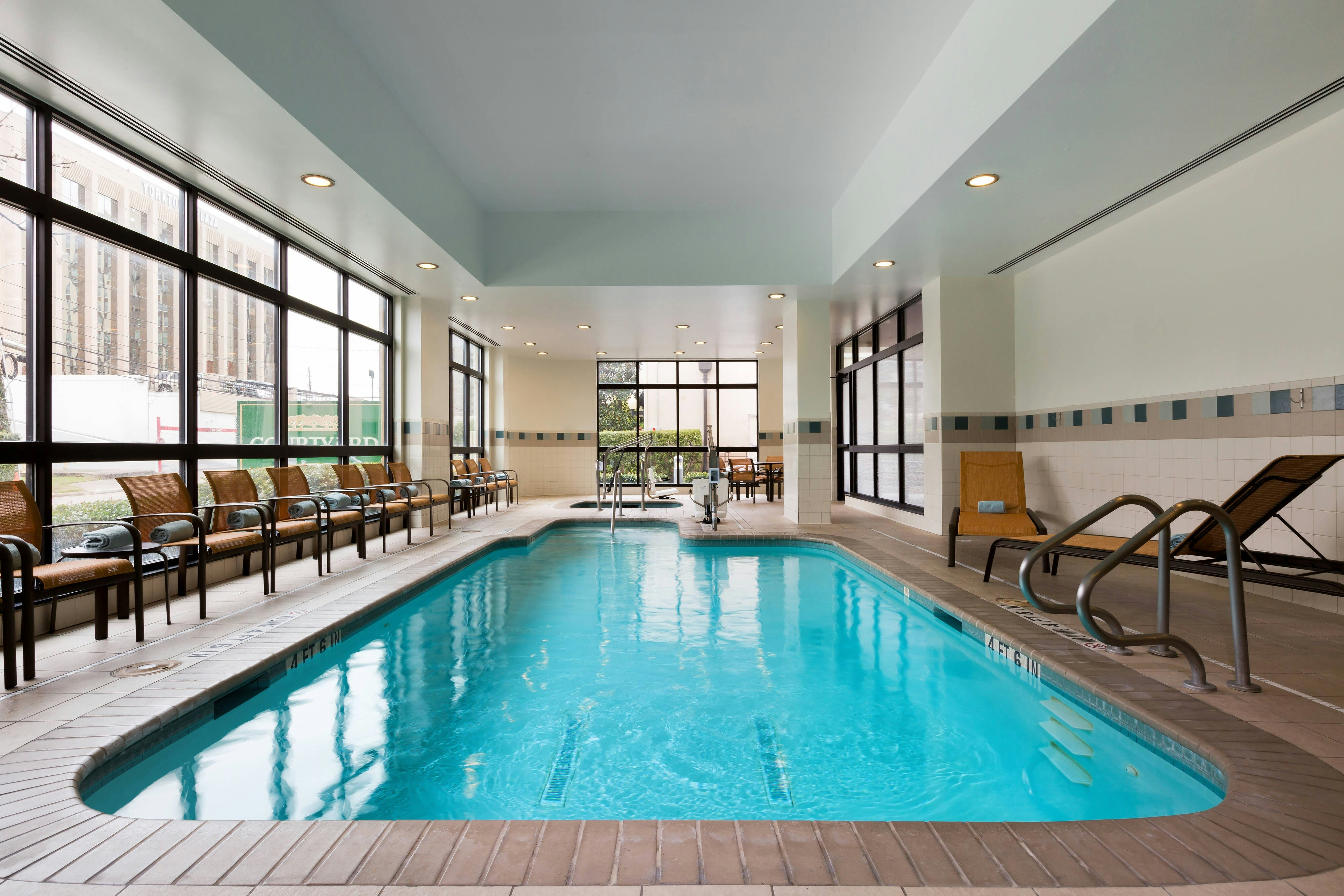 Courtyard By Marriott Houston By the Galleria 6/17