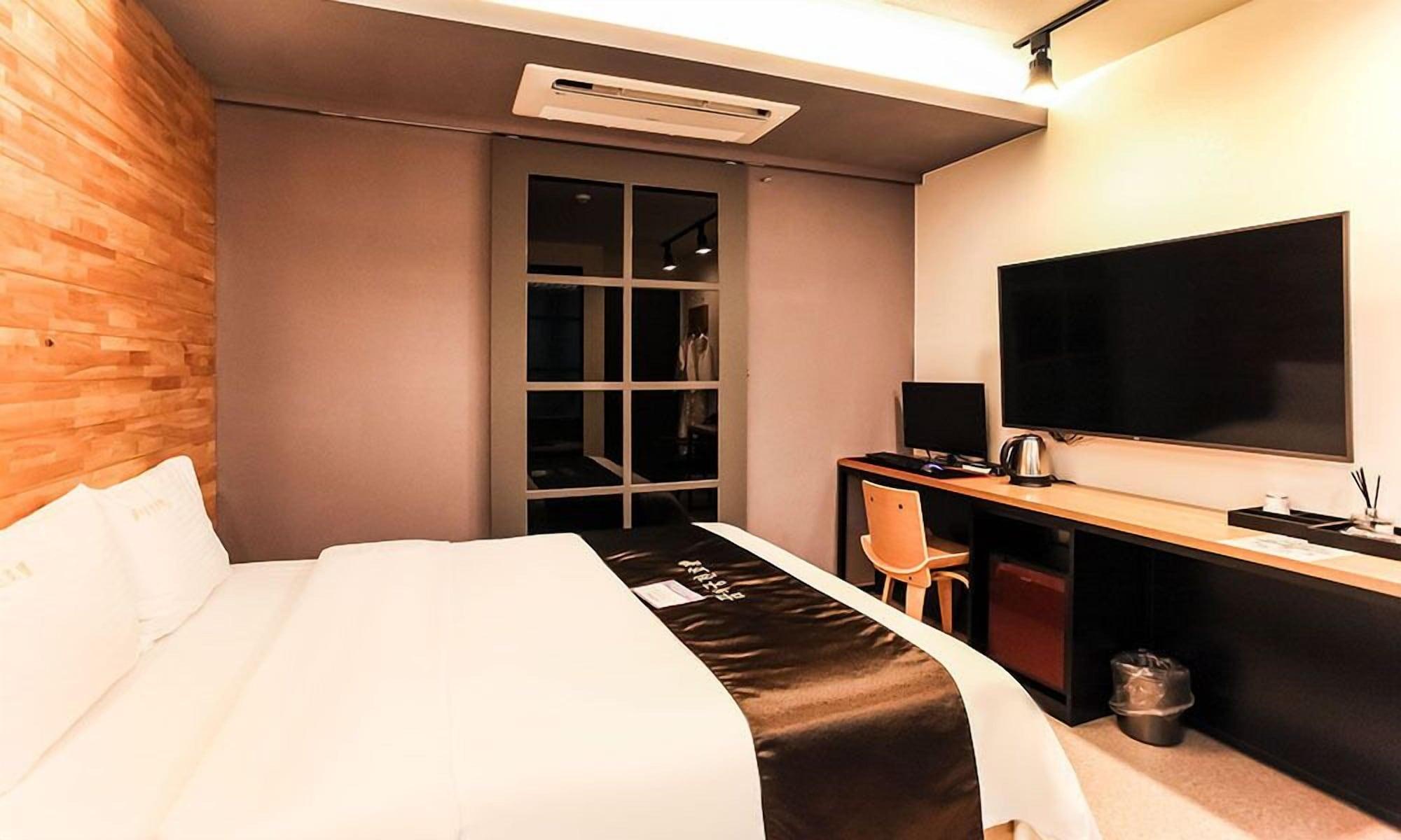 Jakjeon Dream Palace 12/36