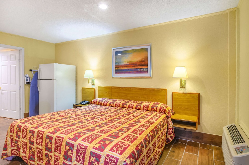 Rodeway Inn Metairie - New Orleans West 14/38