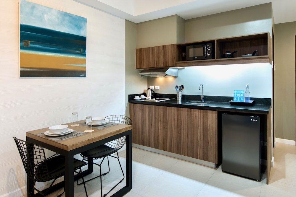 The Sphere Serviced Residences 42/50