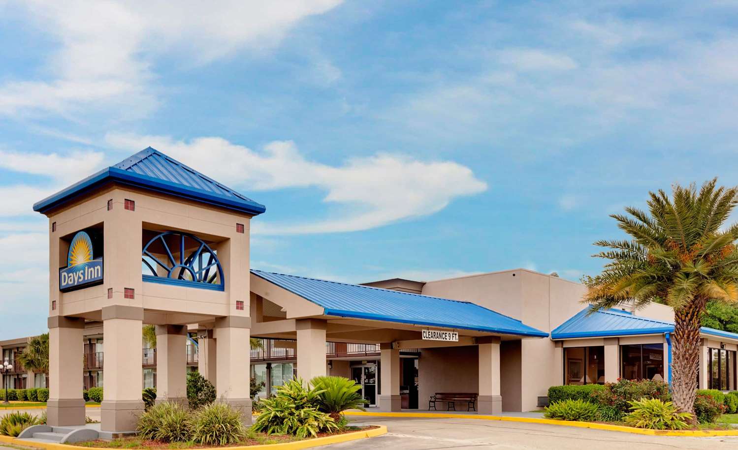 Days Inn by Wyndham Lafayette Near Lafayette Airport 2/43